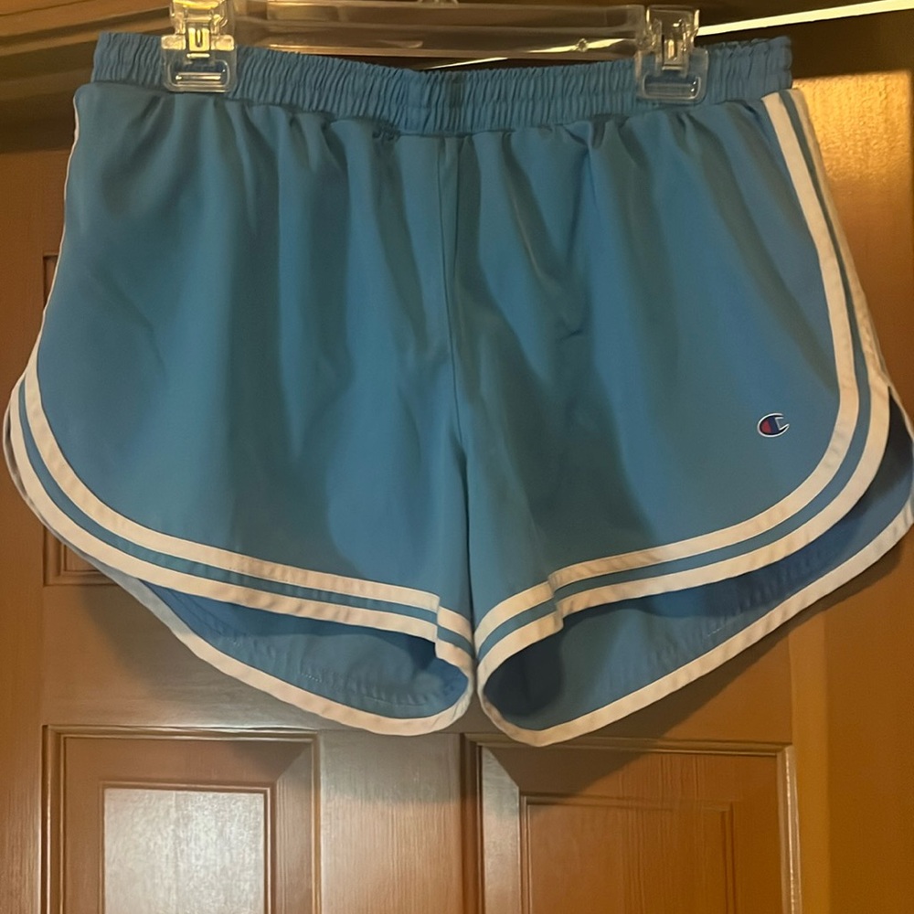 Champion size large shorts